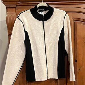 Mieka Black and Cream Blazer